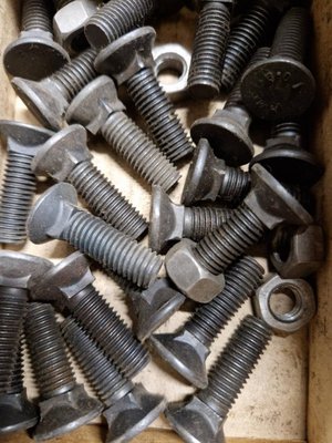 PIECES UNIVERSELLE PAG* - VISSERIE AGRICOLE* - BOULON TFCC10*35 8.8