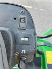 Tondeuse autoportée John Deere JOHN DEERE 1445 - 6