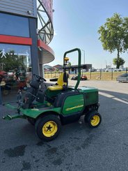 Tondeuse autoportée John Deere JOHN DEERE 1445 - 1