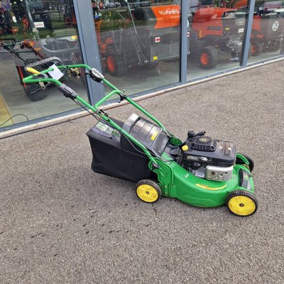 Tondeuse à main John Deere JX90