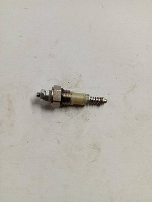 PIECES TRACTEUR PAG* - CONCURENCEE* - CAPTEUR COLMATAGE FILTRE HYDRAULIQUE Landini