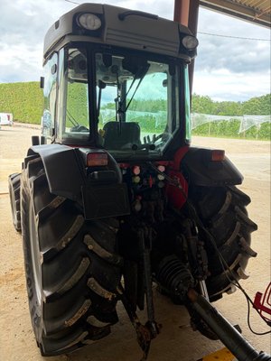 Tracteur fruitier Massey Ferguson 3445S