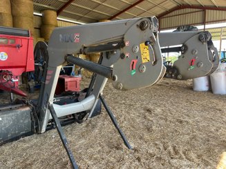 Tracteur agricole Deutz-Fahr AGROTRON M - 18