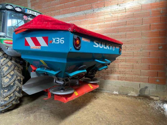 Distributeur d'engrais Sulky X36