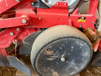 Semoir à grains MASCHIO GASPARDO MTE7R - 4
