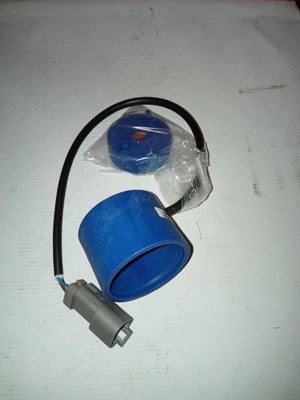 PIECES TECHNIQUES AGRI PAG* - PULVERISATION* - Capteur 180deg. 12V prise triangle