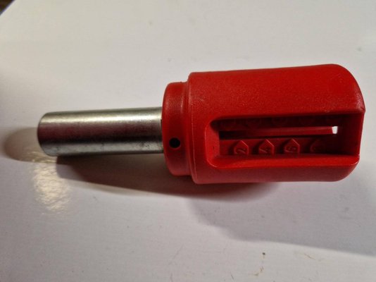 PIECES TECHNIQUES AGRI PAG* - SEMOIR* - MOLETTE DE CONTROLE AR AVEC INSERT MOULE Vicon
