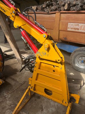 Unknown range 724 Kirogn TA (TAILLEUSE ARBORICOLE)