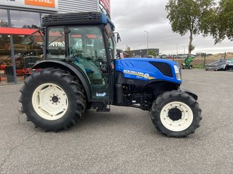 Tracteur fruitier New Holland T4.100F - 1