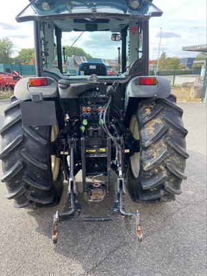 Tracteur fruitier New Holland T4.100F