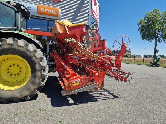 Semoir à grains MASCHIO GASPARDO Combiné de semis 