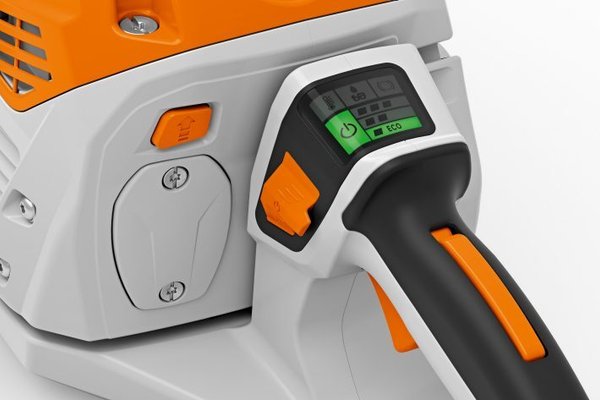 TRONCONNEUSE - TRONCONNEUSE A BATTERIE - MSA 300 .L04 40.23RSPRO