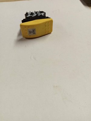 PIECES TRACTEUR PAG* - CONCURENCEE* - INTERRUP Landini