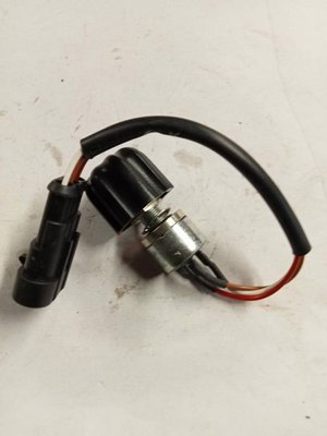 PIECES TRACTEUR PAG* - CONCURENCEE* - POTENTIOMETRE Landini