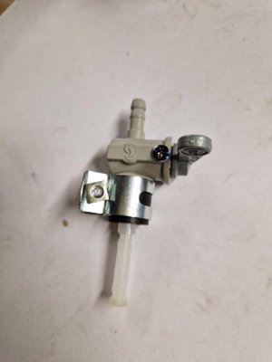 PIECES DETACHEES MOTOC - PIECES DETACHE MOTOC - ROBINET EY08