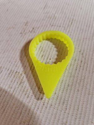 PIECES UNIVERSELLE PAG* - QUICAILLERIE* - INDICATEUR DE SERRAGE DE ROUE SW27 JAUNE