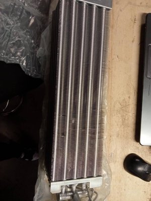 PIECES TRACTEUR PAG* - CONCURENCEE* - RADIATEUR CHAUFFAGE Landini
