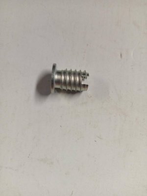 PIECES DETACHEES MOTOC ESSENCE PEV* - AUTRE* - Insert fileté M6x15.4 Stihl