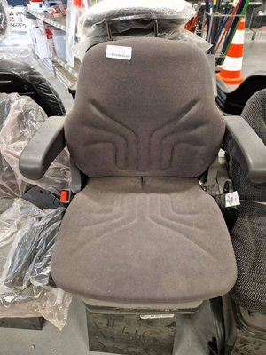 PIECES TRACTEUR PAG* - CONCURENCEE* - SIEGE Landini