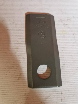 PIECES USURES AGRI PAG* - FENAISON MANUTENTION* - Couteaux Kuhn adaptable