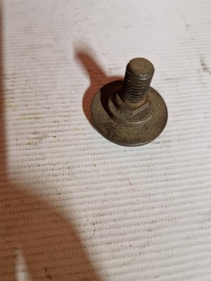 PNEUMATIQUE - ACCESSOIRE - BOULON SLAM