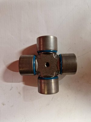 TRANSMISSION A CARDAN - CROISILLON - CROISILLON 260000 42X104 TYPE WALTESHEID