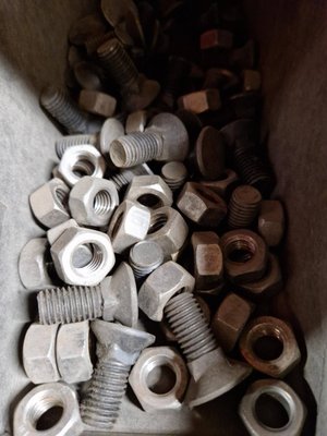 Pièces - BOULONNERIE - TETE FRAISEE COLLET CARRE