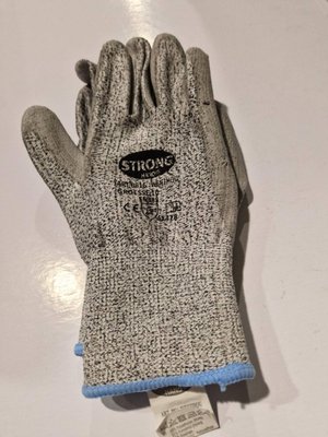 VETEMENTS EPI PLS* - EPI* - Gants de sécurité Taille: 10