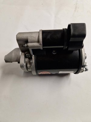 PIECES TRACTEUR PAG* - CONCURENCEE* - DEMARREUR Landini
