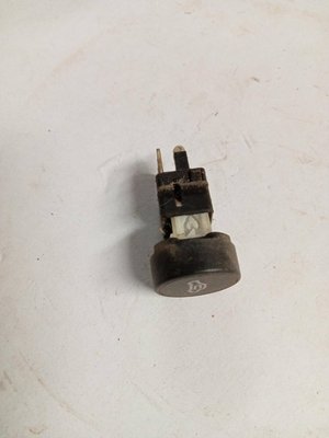 PIECES TRACTEUR PAG* - CONCURENCEE* - CONTACTEUR SANS AMPOULE mc cormick