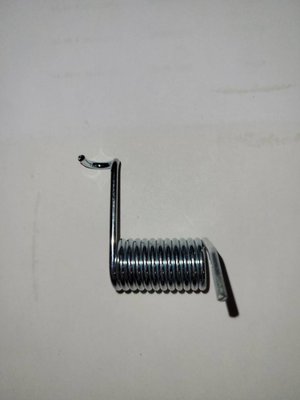 PIECES TRACTEUR PAG* - CAPTIVE* - RESSORT PEDALE ACCELERATEUR (TORSION) mc cormick