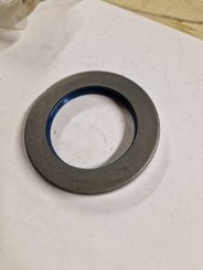 PIECES TRACTEUR PAG* - CONCURENCEE* - BAGUE ETANCHEITE 55*82*9.5 Landini