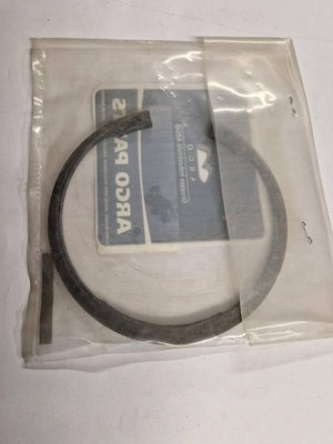 PIECES TRACTEUR PAG* - CAPTIVE* - CIRCLIPS INT 110MM 472110 Landini