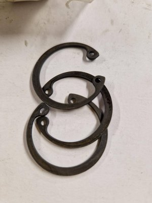 PIECES TRACTEUR PAG* - CAPTIVE* - CIRCLIPS INT Landini 29MM 