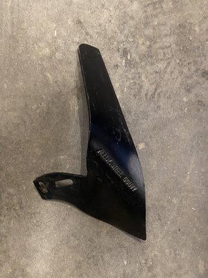 PIECES USURES AGRI PAG* - OUTILS A DENTS* - LAME DROITE LELIEVRE BETTERAVE CARRÉ