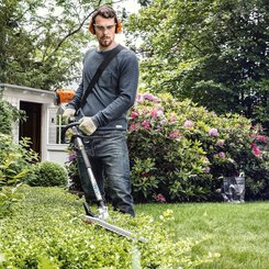 CONSOMMABLE MOTOC PLS* - DIVERS* - Taille haies Stihl HL-KM 145 600mm