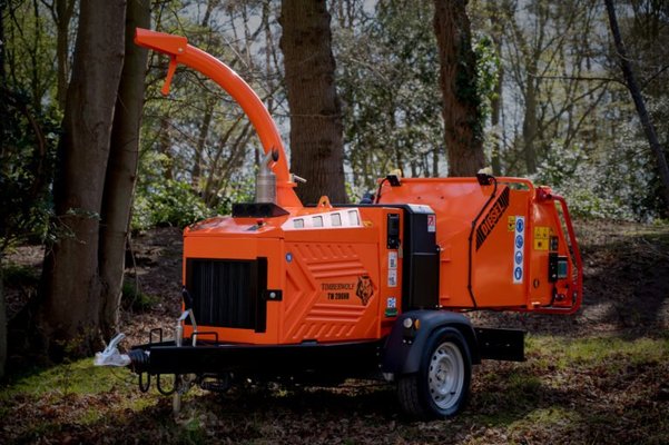 BROYEUR DE VEGETAUX - BROYEUR THERMIQUE - Broyeur de végétaux Timberwolf TW 280 HB(d)