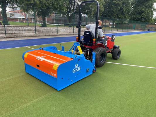 A classer - A classer - Nettoyeur GKB DC152