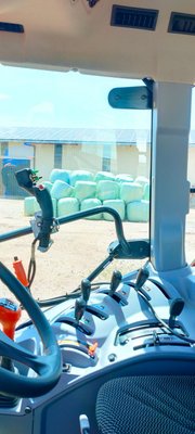 Unknown range 958 Kubota M5092 DTNQ étroit cabine "ACCESS" sans roue