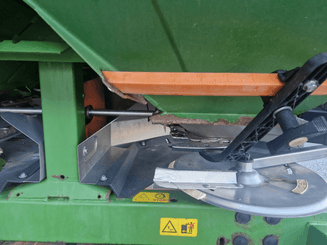 Distributeur d'engrais Amazone ZAMPROFIS - 6