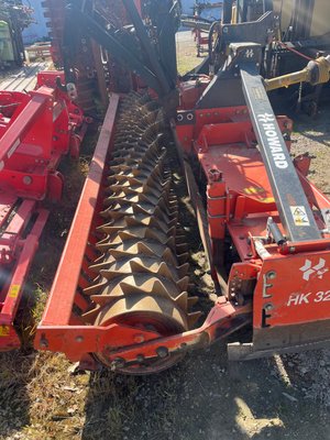 Herse rotative Howard HK32