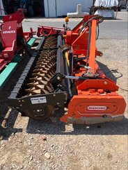 Herse rotative MASCHIO GASPARDO DOMINATOR DM 4000 + ROULEAU PACKER Ø 500 - 4