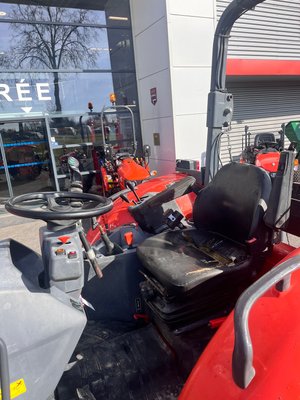 Tracteur agricole Kubota M4072