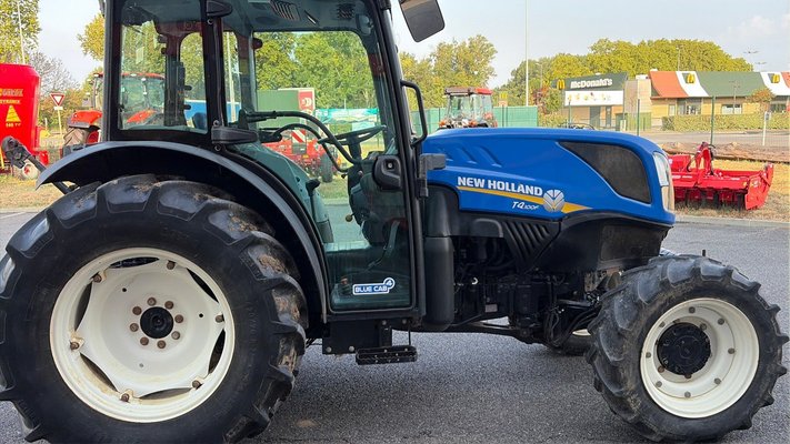 Tracteur fruitier New Holland T4.100F