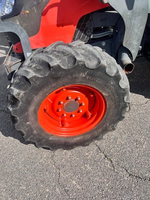 Tracteur agricole Kubota M4072