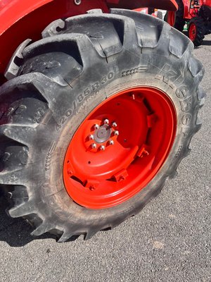 Tracteur agricole Kubota M4072