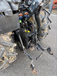 Tracteur fruitier New Holland T4.100F - 10