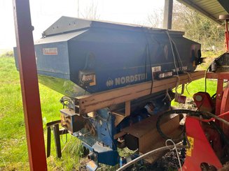 Trémie à engrais Nordsten NS1504 - 11