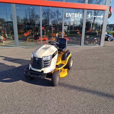 Tondeuse autoportée Cub-Cadet CC1017
