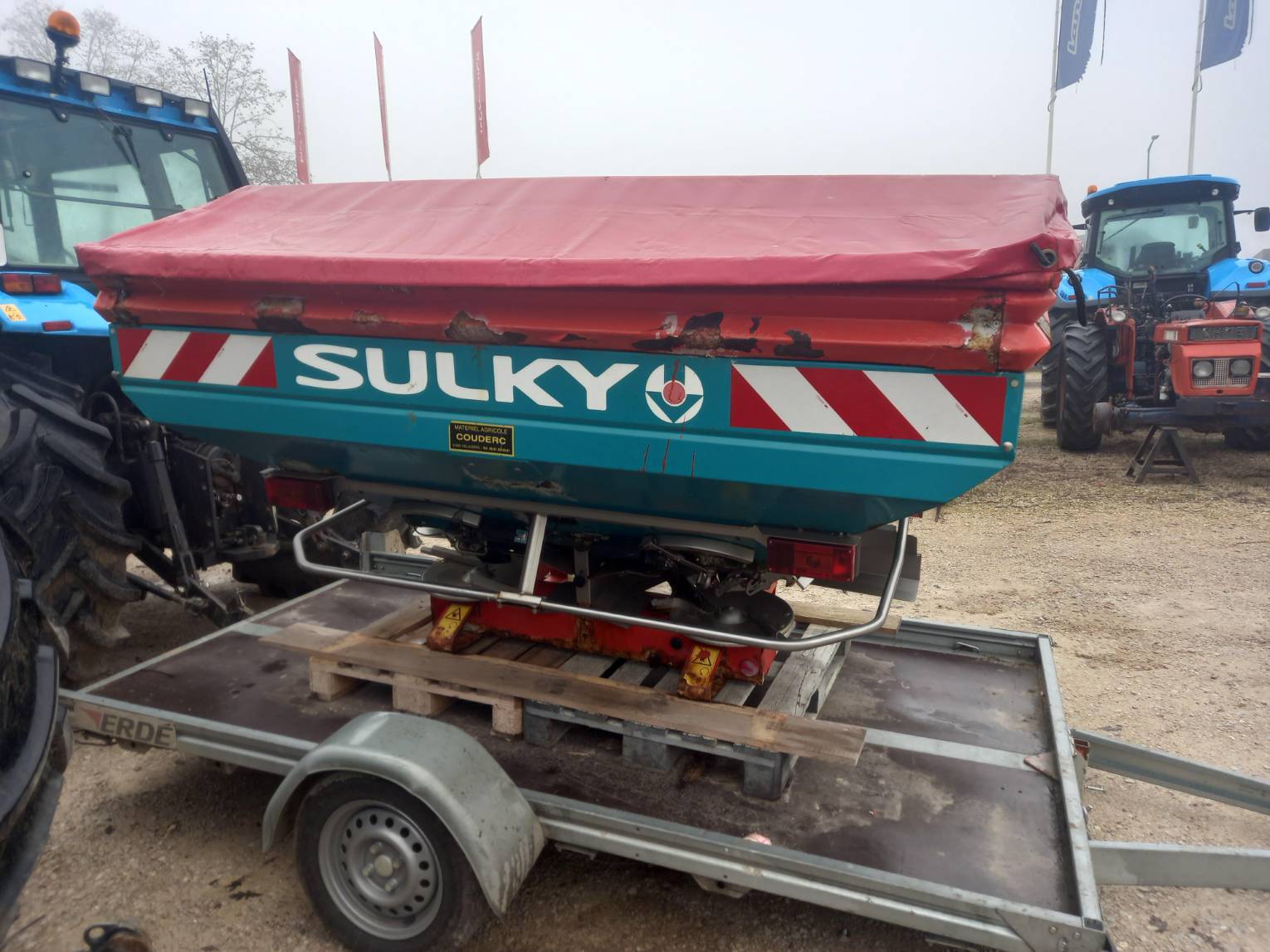 Distributeur d'engrais Distributeur d'engrais Sulky-Burel DPX28